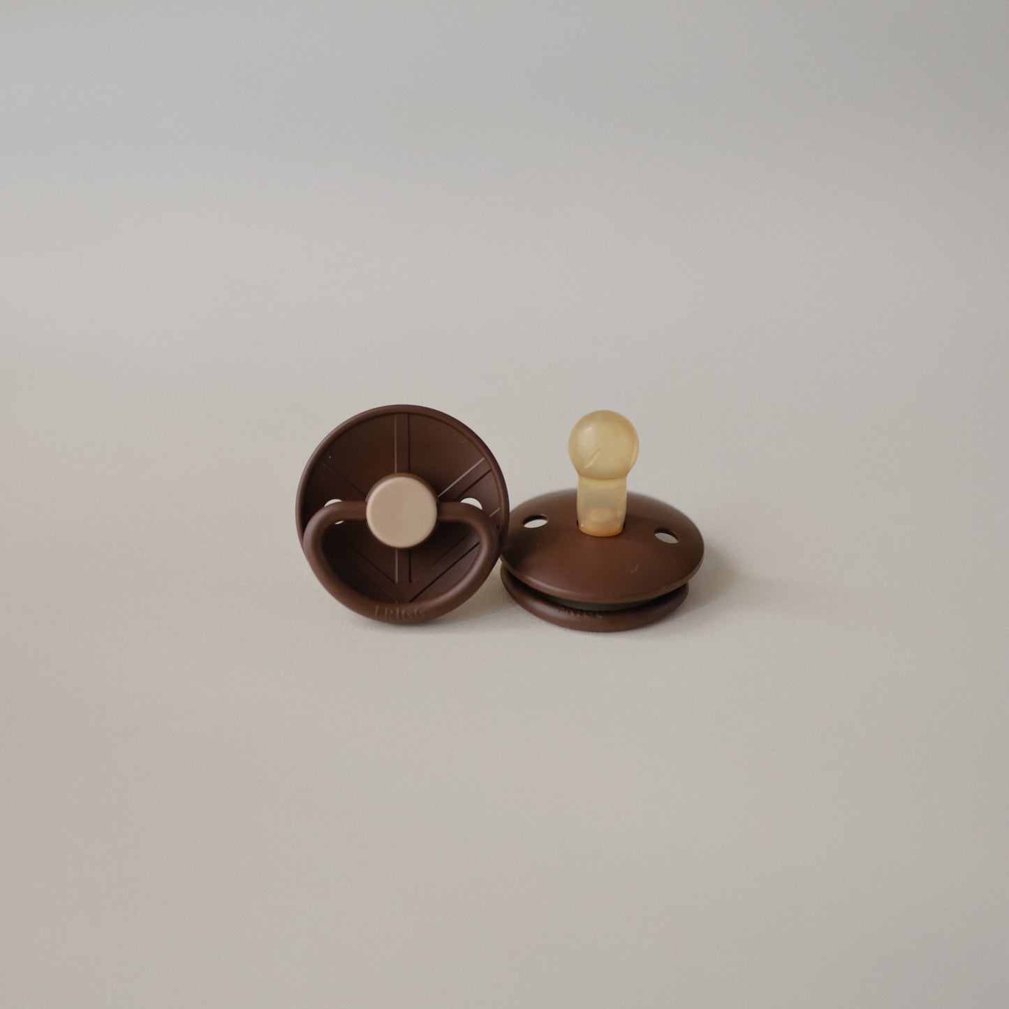 FRIGG Little Viking Natural Rubber Pacifier 2-Pack - Ivory Soul