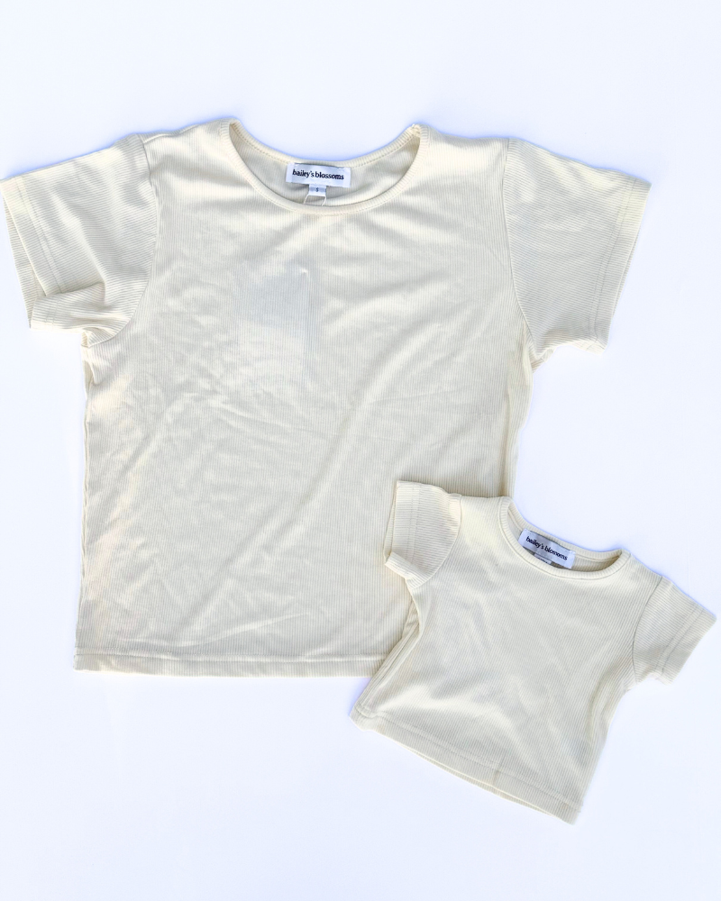 ava ribbed tee - ivory glow