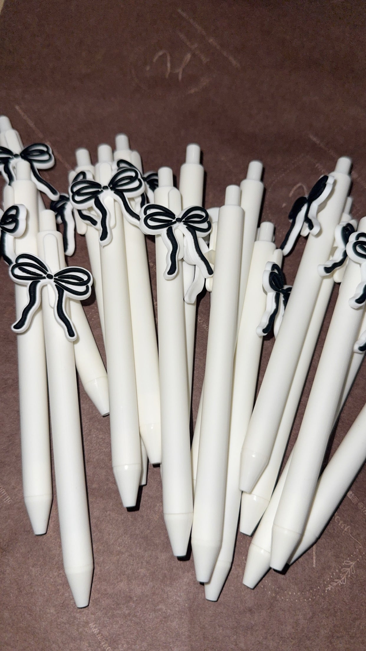 whimsical bow pen