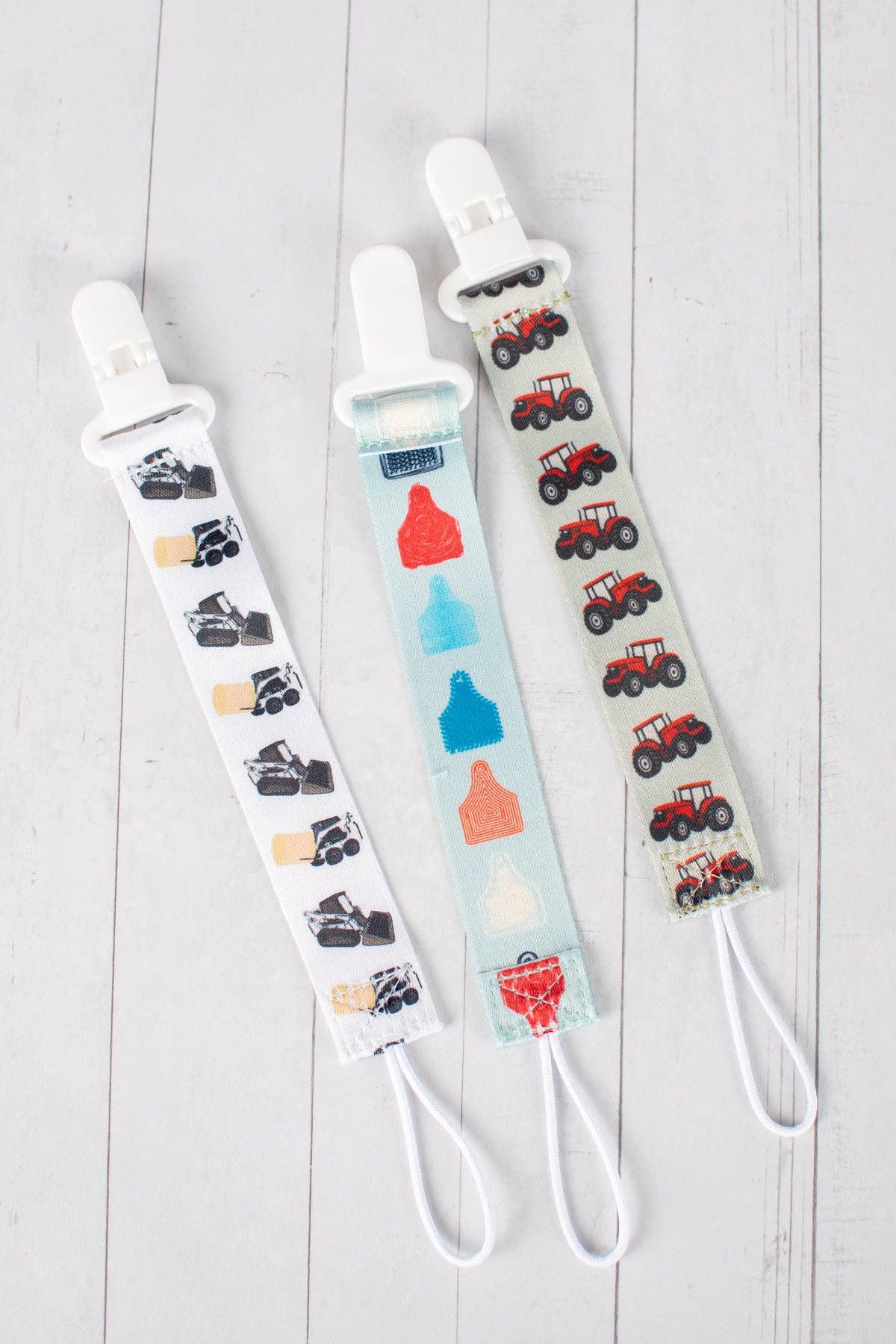 ear tags paci clip