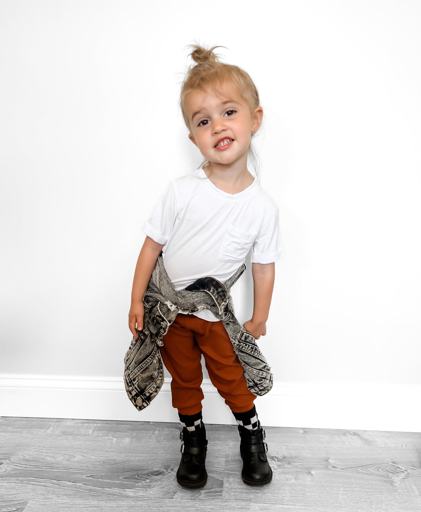 BAMBOO POCKET TEE - WHITE - Ivory Soul