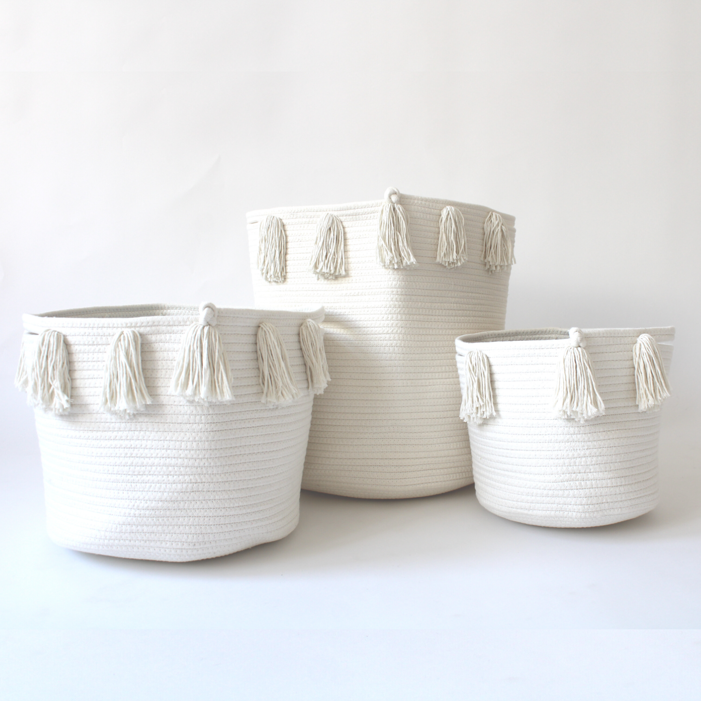 Natural Tassel Basket - Large - Ivory Soul