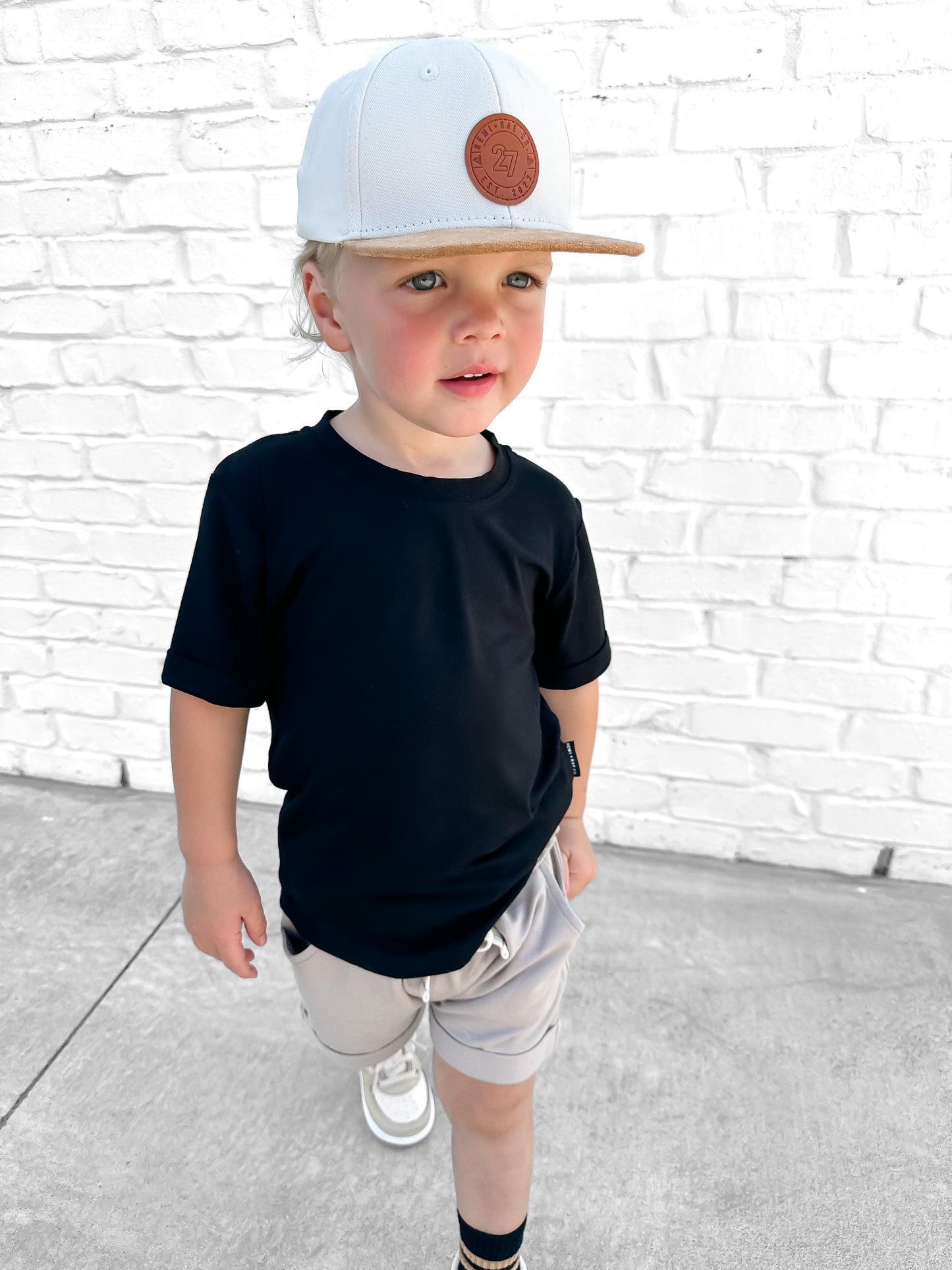 BAMBOO BASIC TEE - BLACK - Ivory Soul