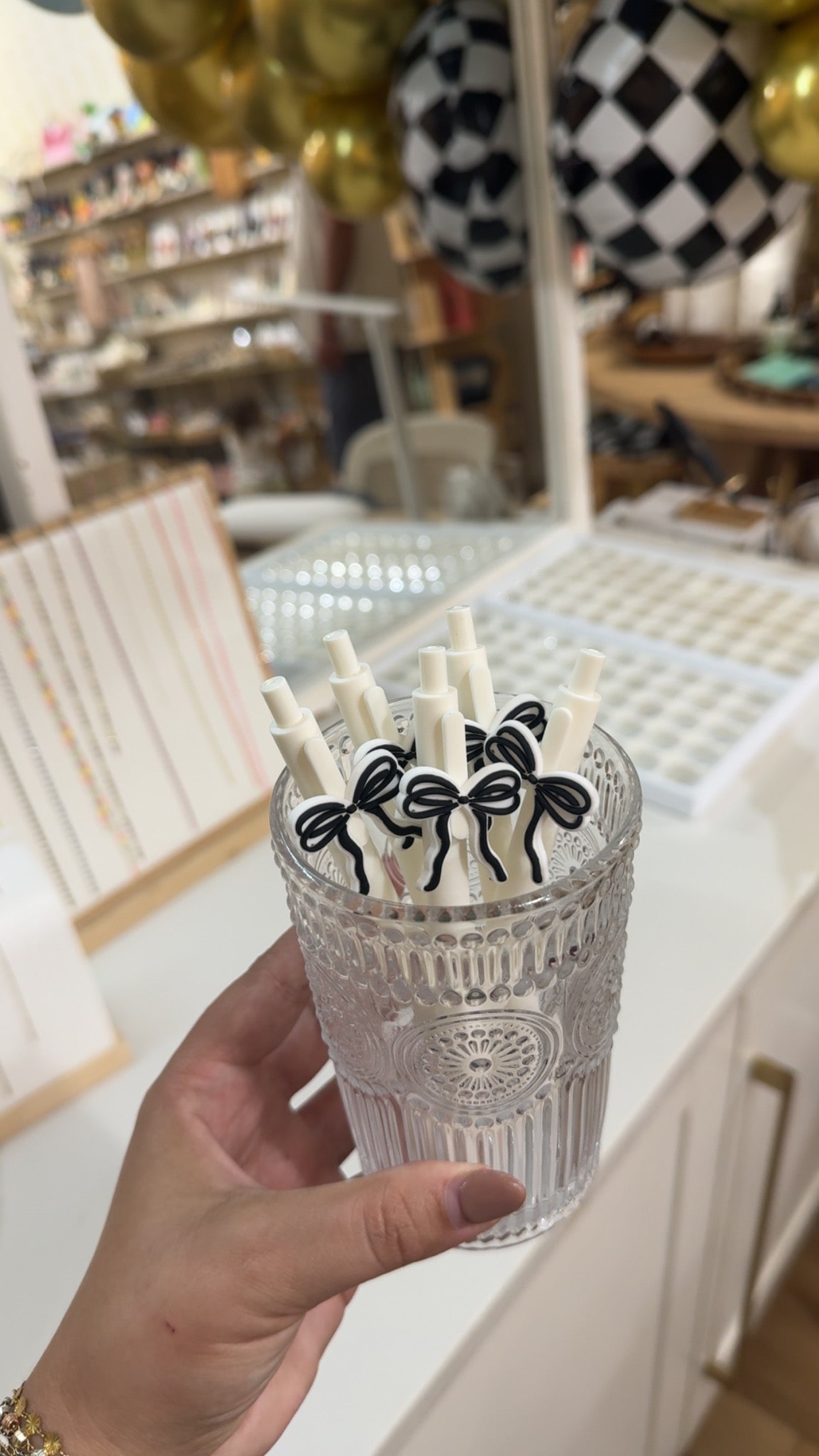 whimsical bow pen