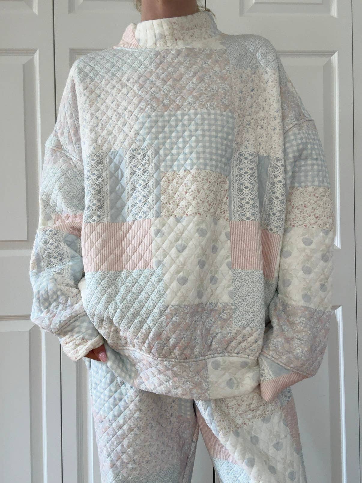 shades of blue quilted pastel mockneck sweatshirt