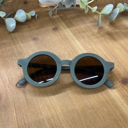 round baby + kids sunglasses