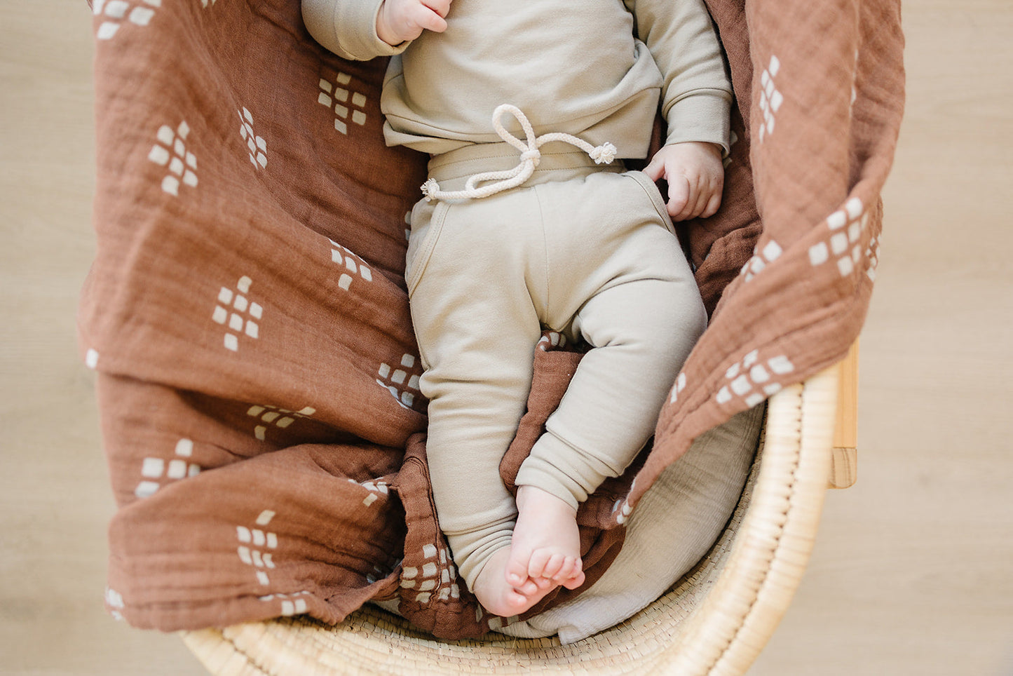 Chestnut Textiles Muslin Quilt - Ivory Soul