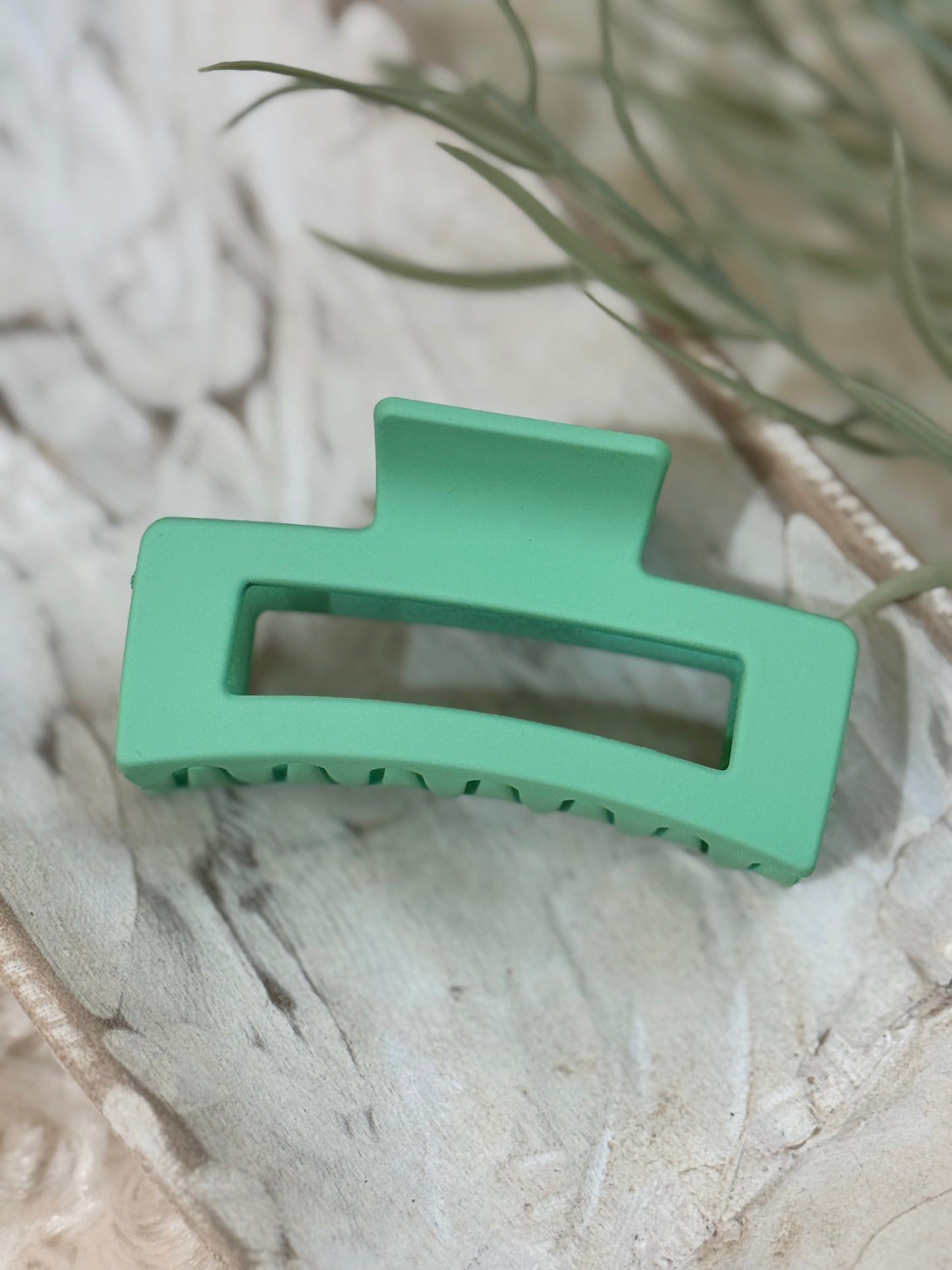 pastel claw clips
