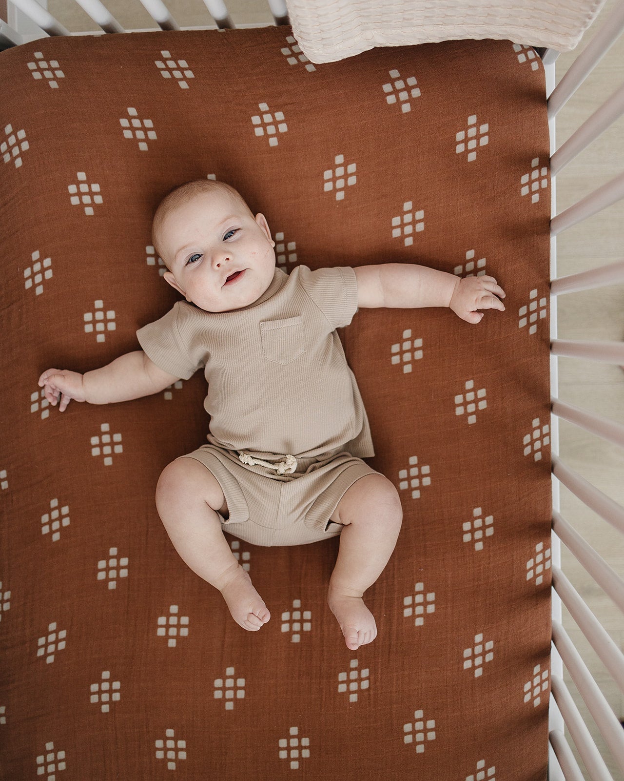 Chestnut Textiles Muslin Crib Sheet - Ivory Soul