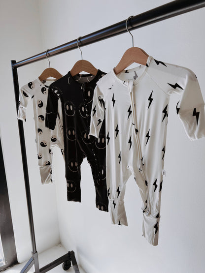 bamboo zip pajamas | black & white yin yang