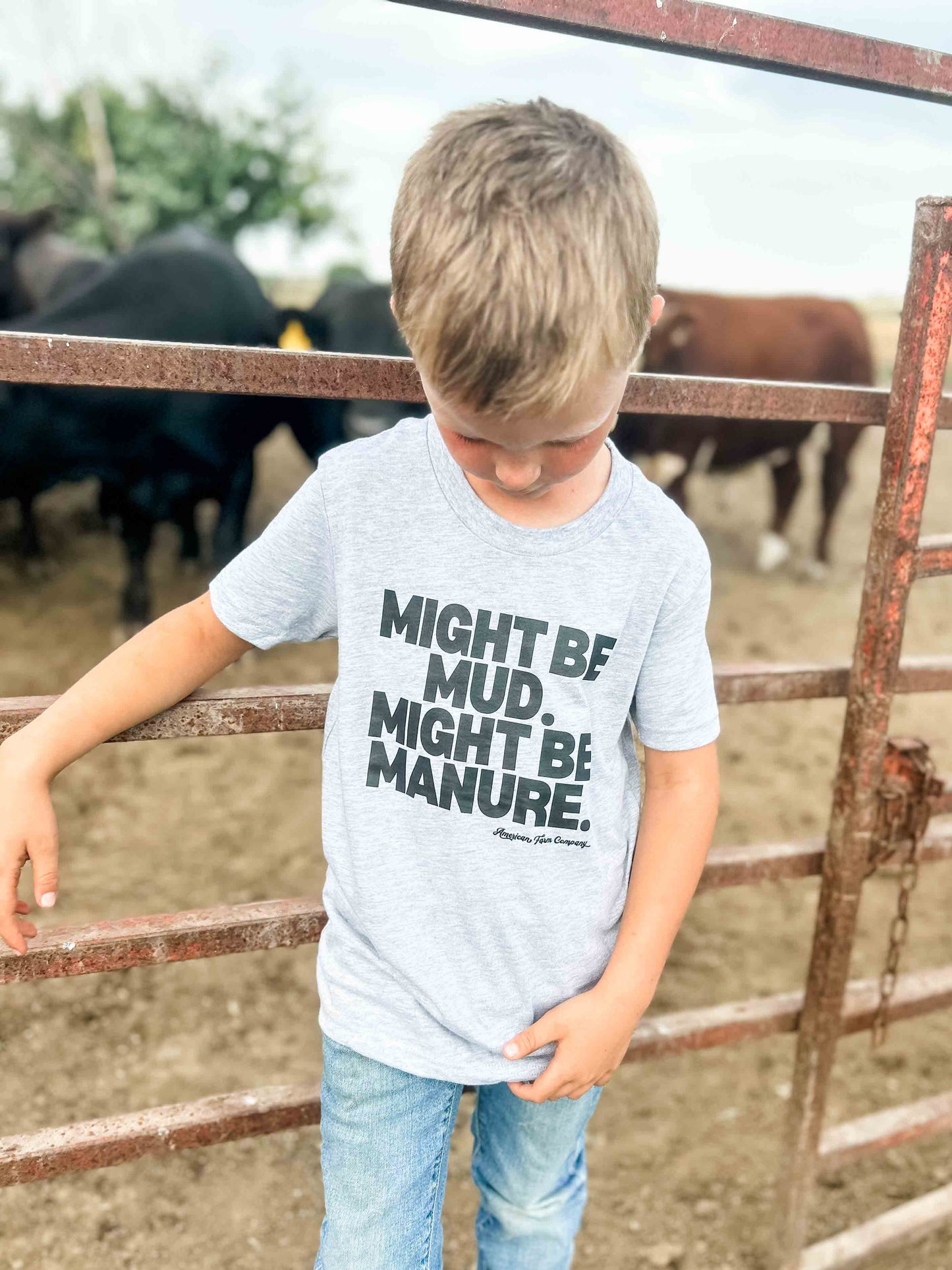 western graphic ‘mud or manure" grey tee
