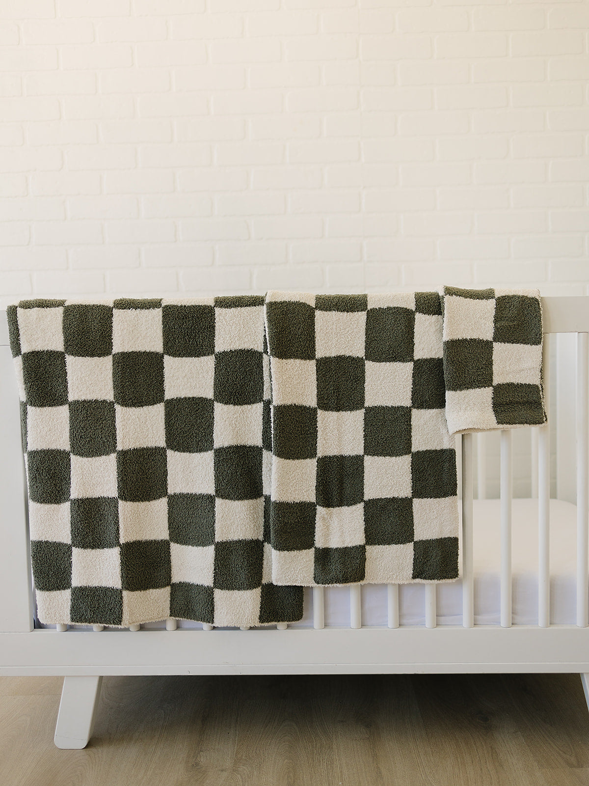 Green Checkered Plush Blanket - Ivory Soul