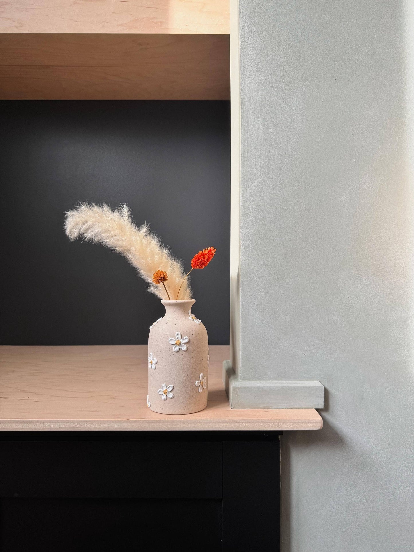 tall ceramic textured daisy vase
