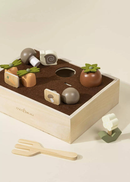 wooden gardening playset and accessories