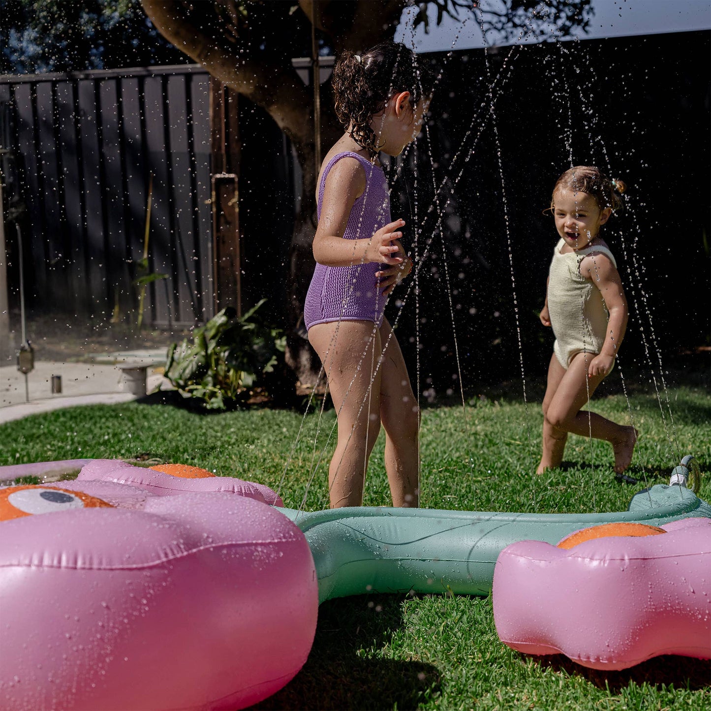 inflatable sprinkler poppy the peach