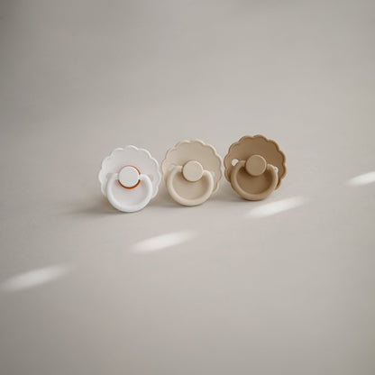 FRIGG Daisy Natural Rubber Pacifier 2-Pack - Ivory Soul