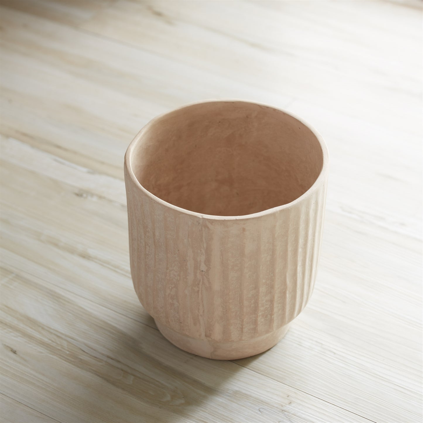 cream planter