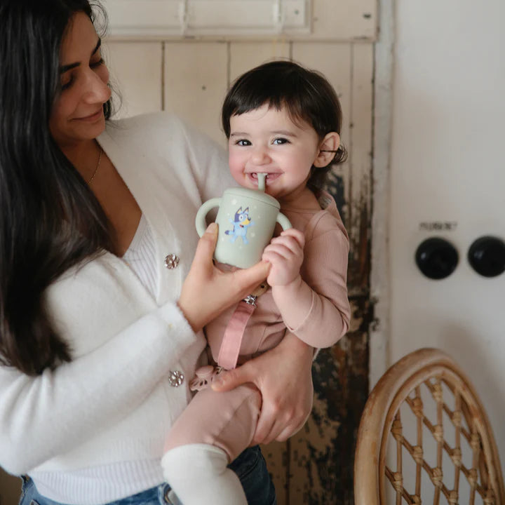 bluey x mushie silicone training cup + straw - sage