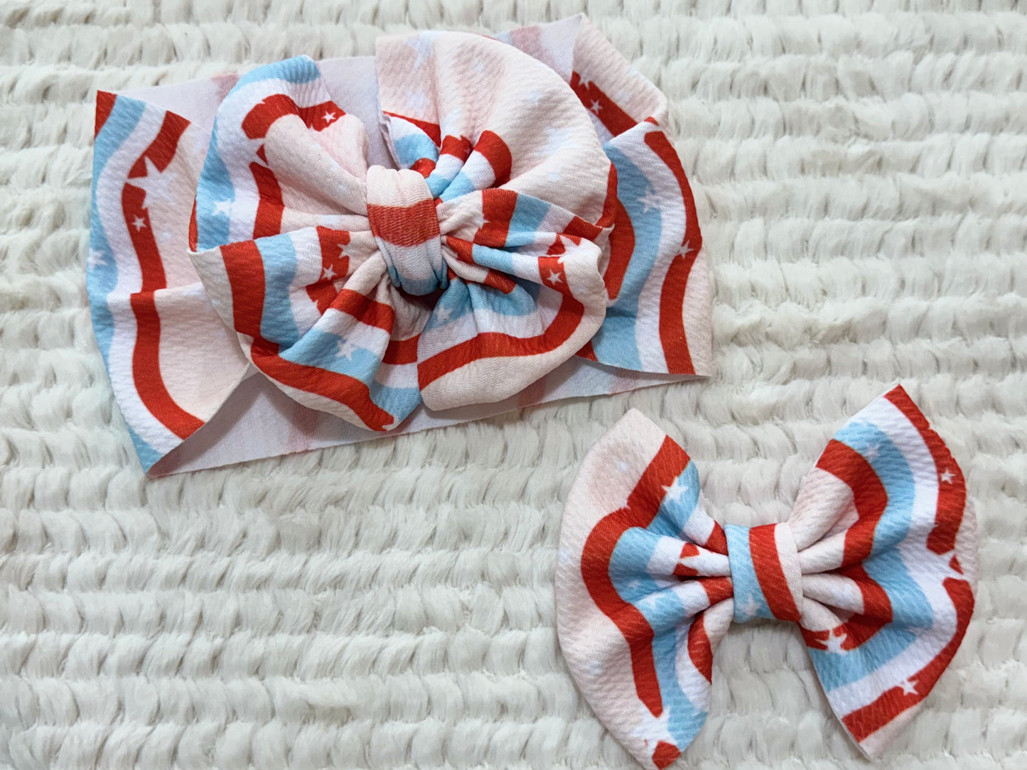 groovy red, white + blue bow