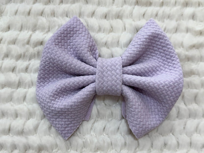 lilac bow