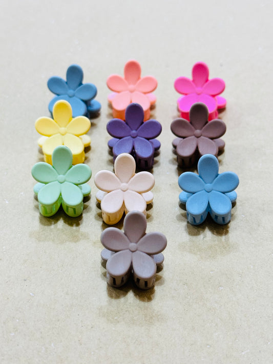 multi color flower claw clips • 10 pack