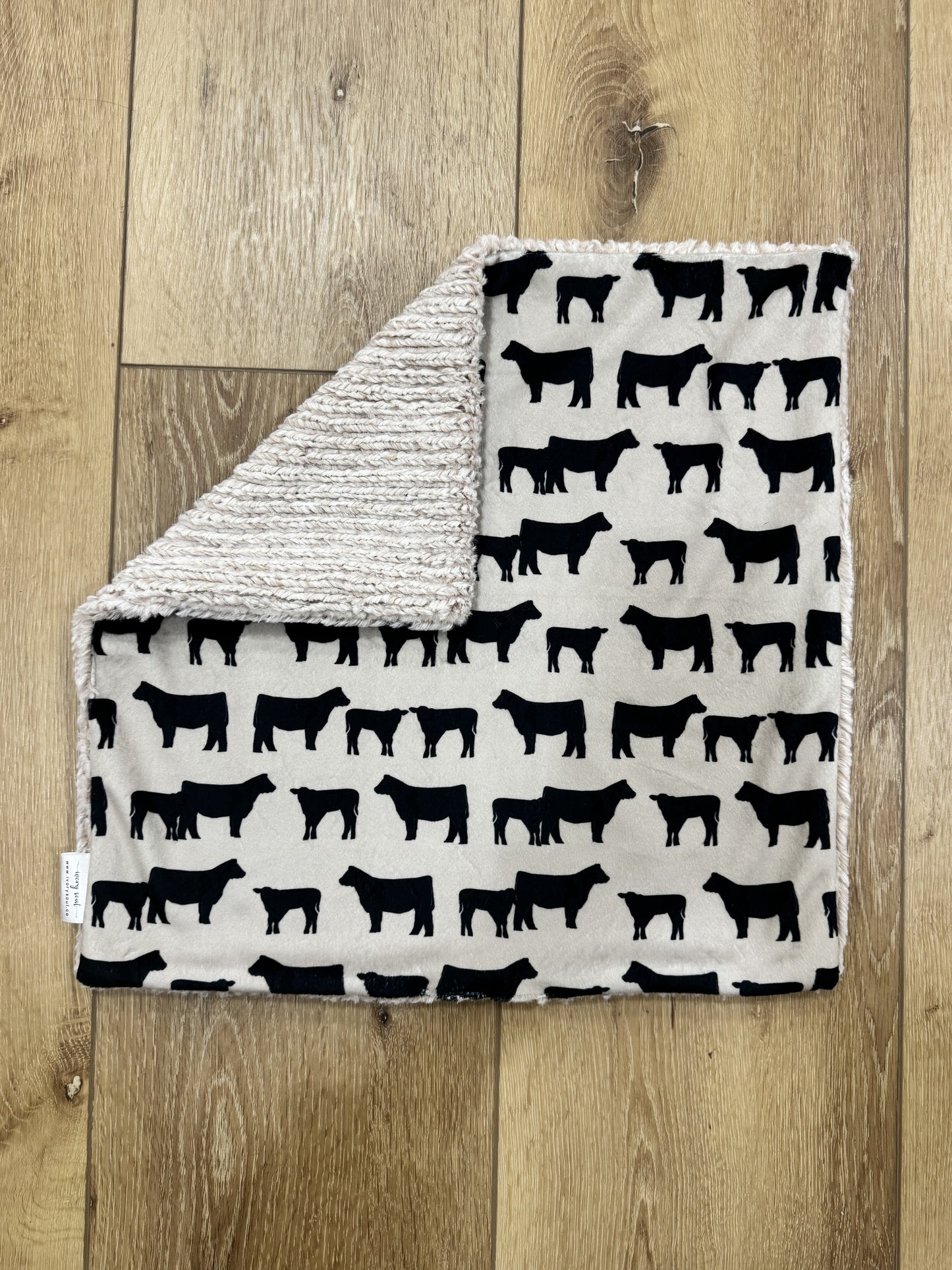 angus cow lovey blanket - Ivory Soul