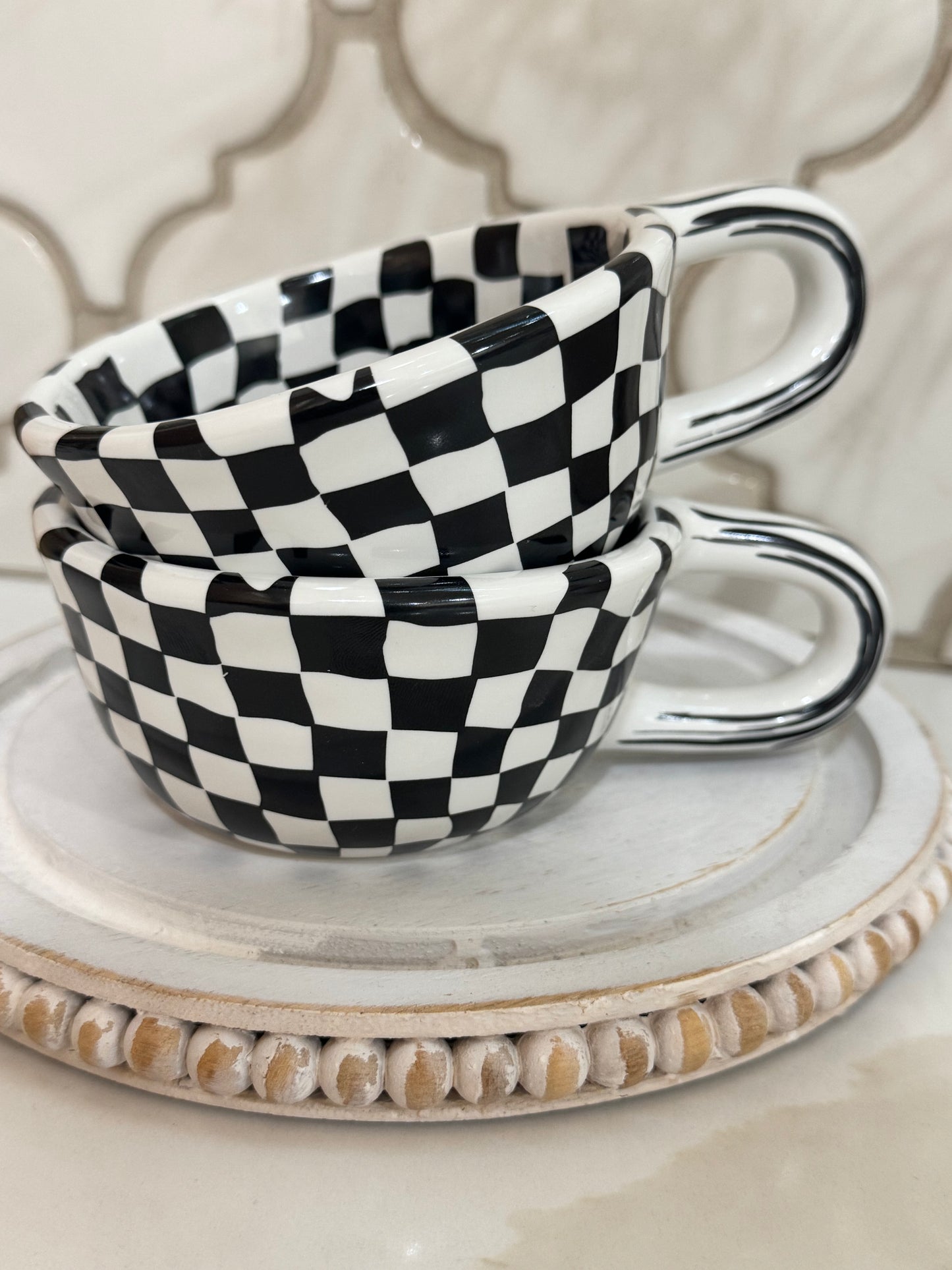checkered coffee mug