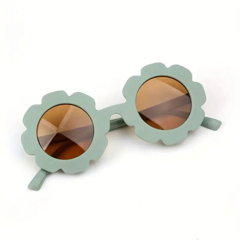 kid’s flower shaped sunglasses