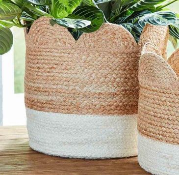 natural & white scalloped basket set