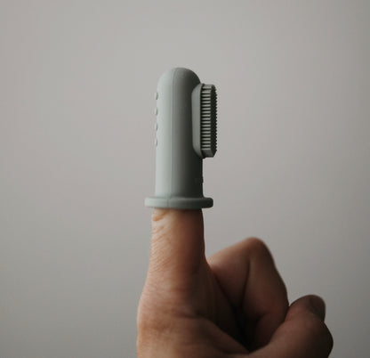 finger toothbrush