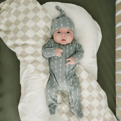 taupe checkered muslin quilt