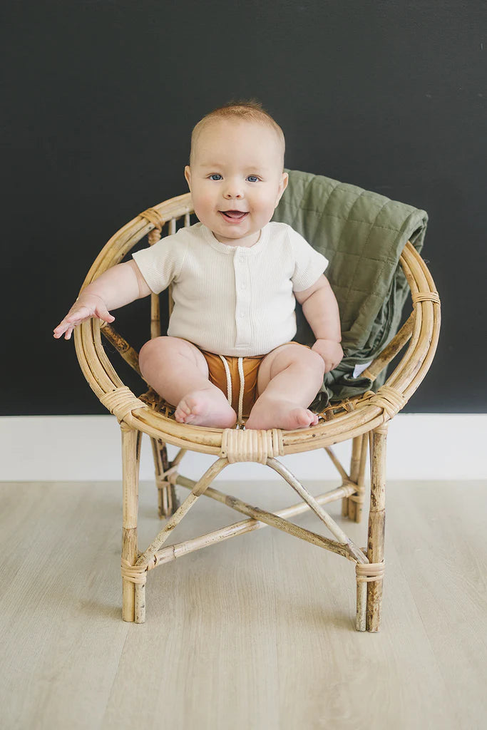 vanilla organic cotton ribbed snap bodysuit