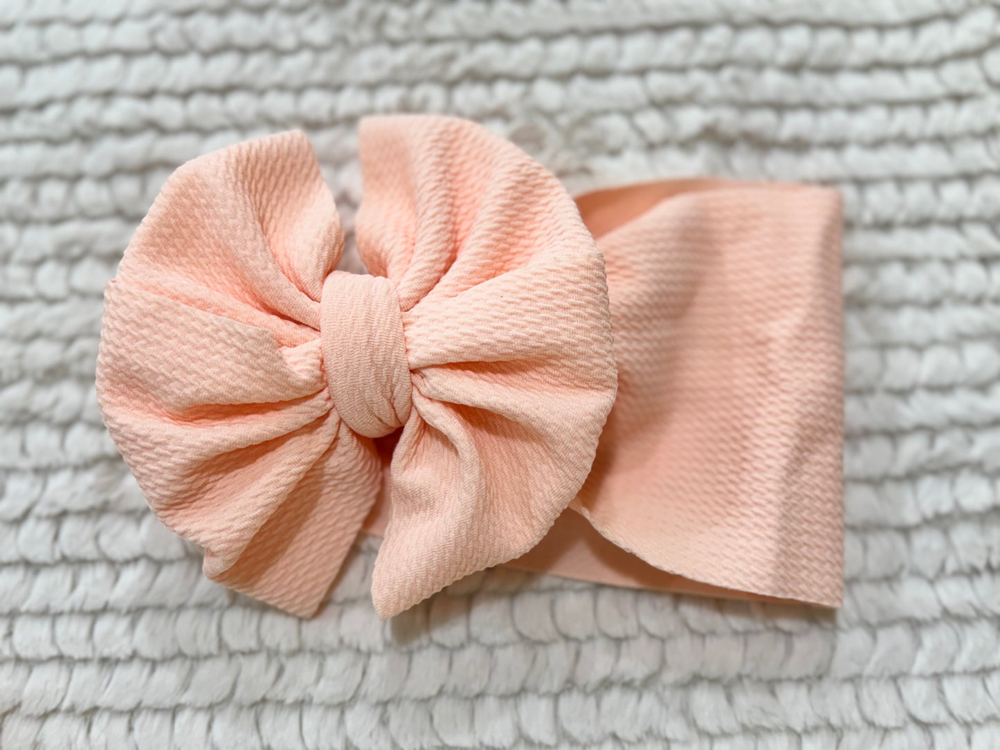 light peach bow