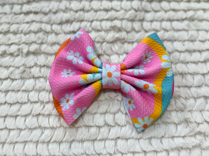 groovy floral bow