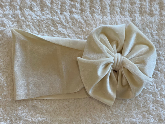 ivory velvet bow