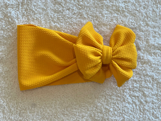 golden yellow bow