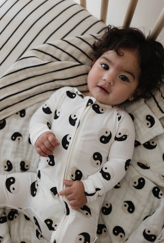 Bamboo Zip Pajamas | Black & White Yin Yang - Ivory Soul