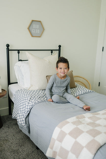 Dusty Blue Wavy Checkered Twin Muslin Quilt - Ivory Soul