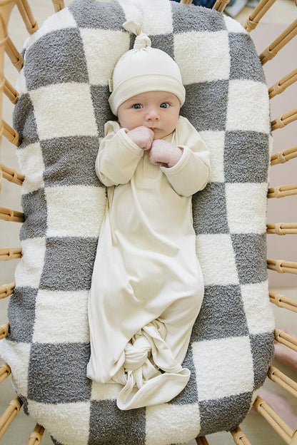 Cream Ribbed Bamboo Newborn Knot Hat - Ivory Soul