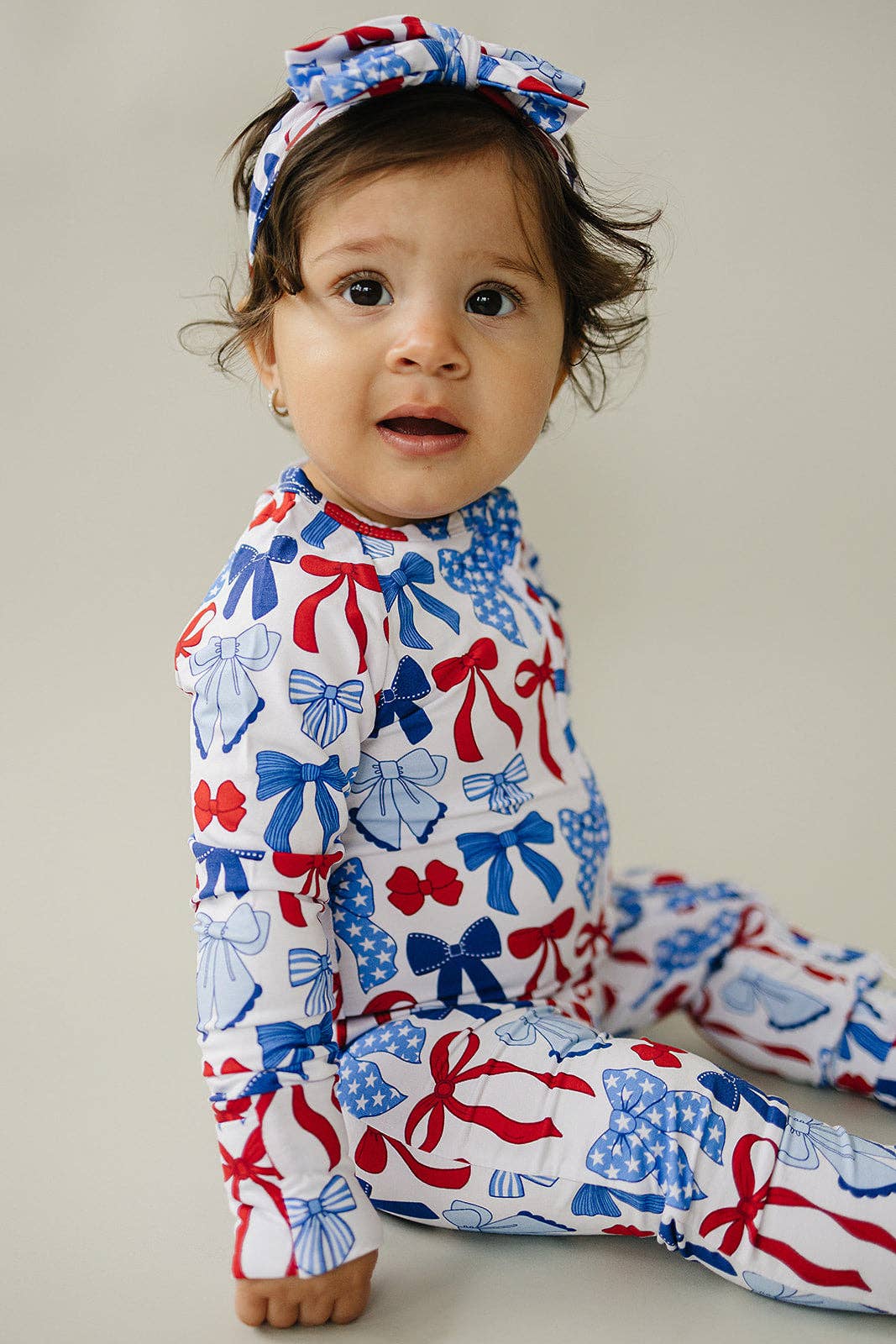 bamboo zip romper  | red-white + bows