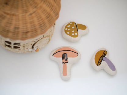 mini mushroom set | canvas | interactive plan
