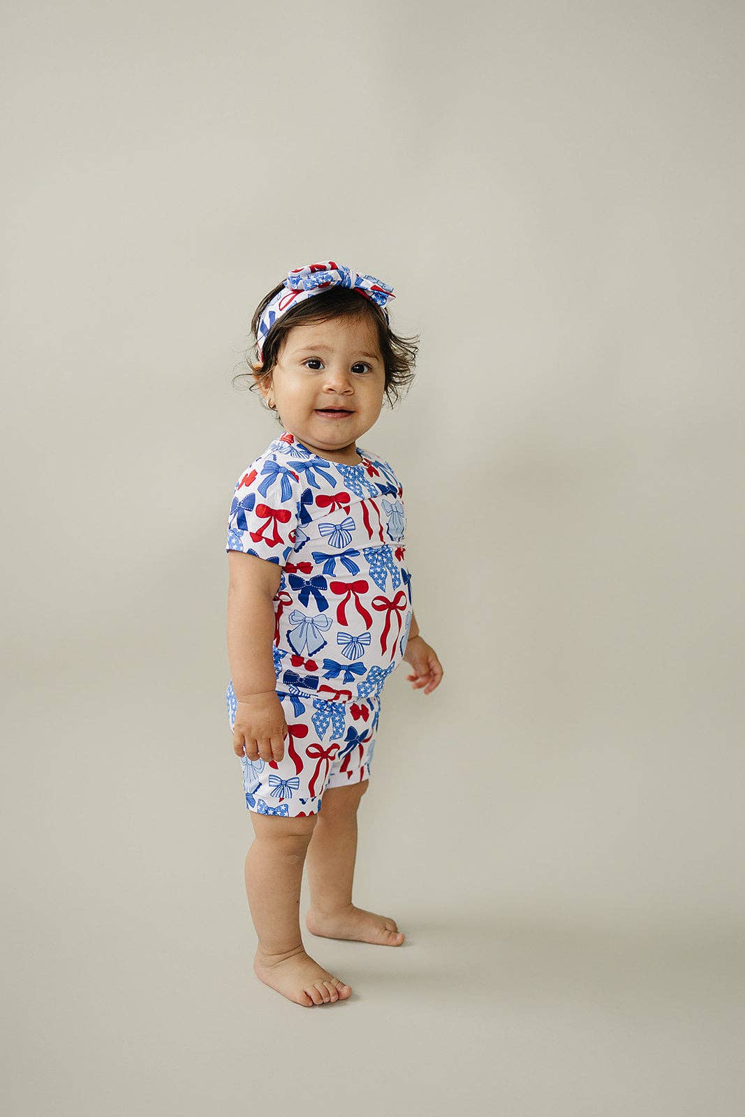 bamboo shorts set | red-white & bows