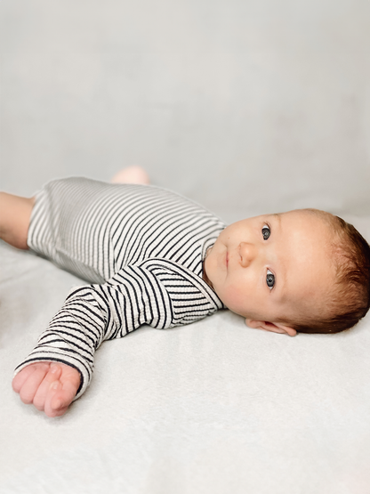 organic ribbed long sleeve bodysuit • black stripe