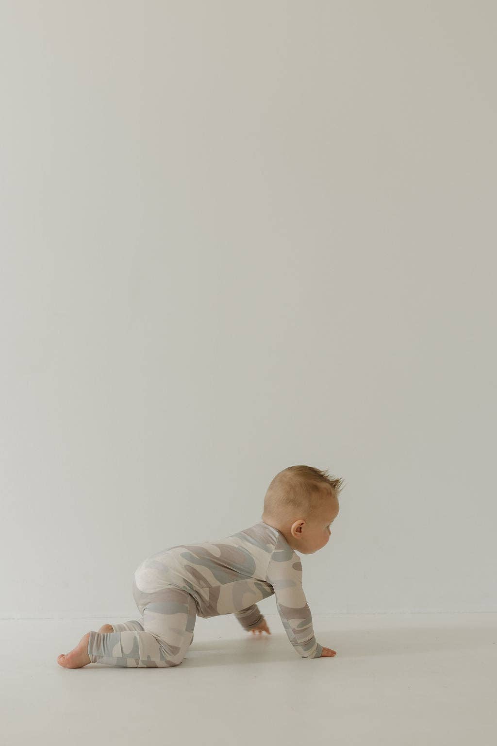 bamboo zip pajamas | camo