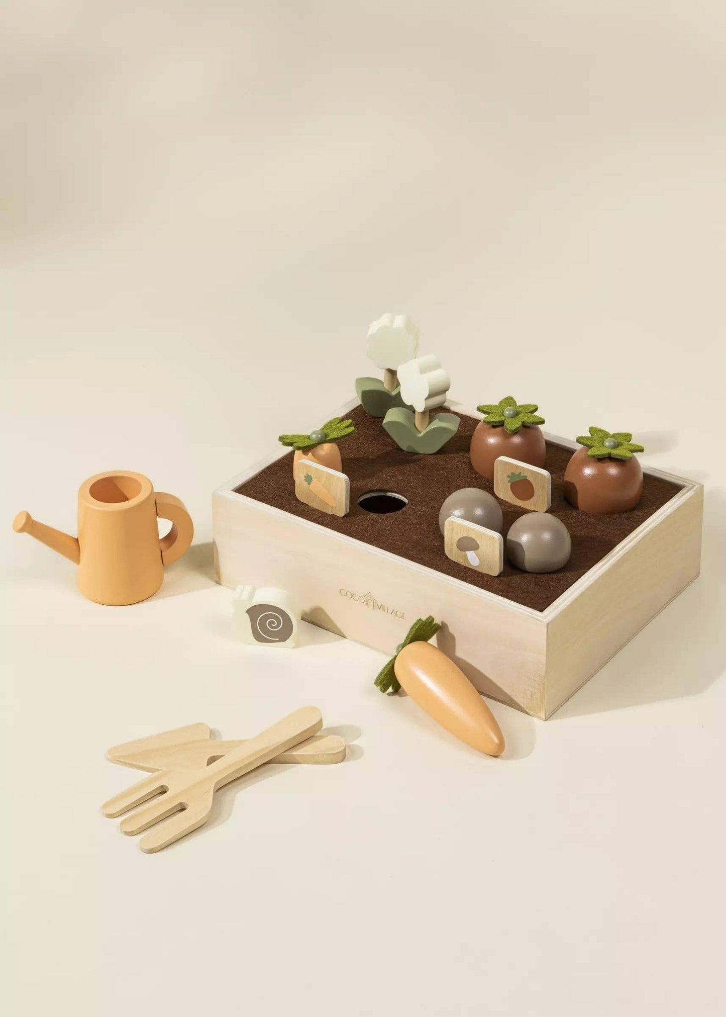 wooden gardening playset and accessories