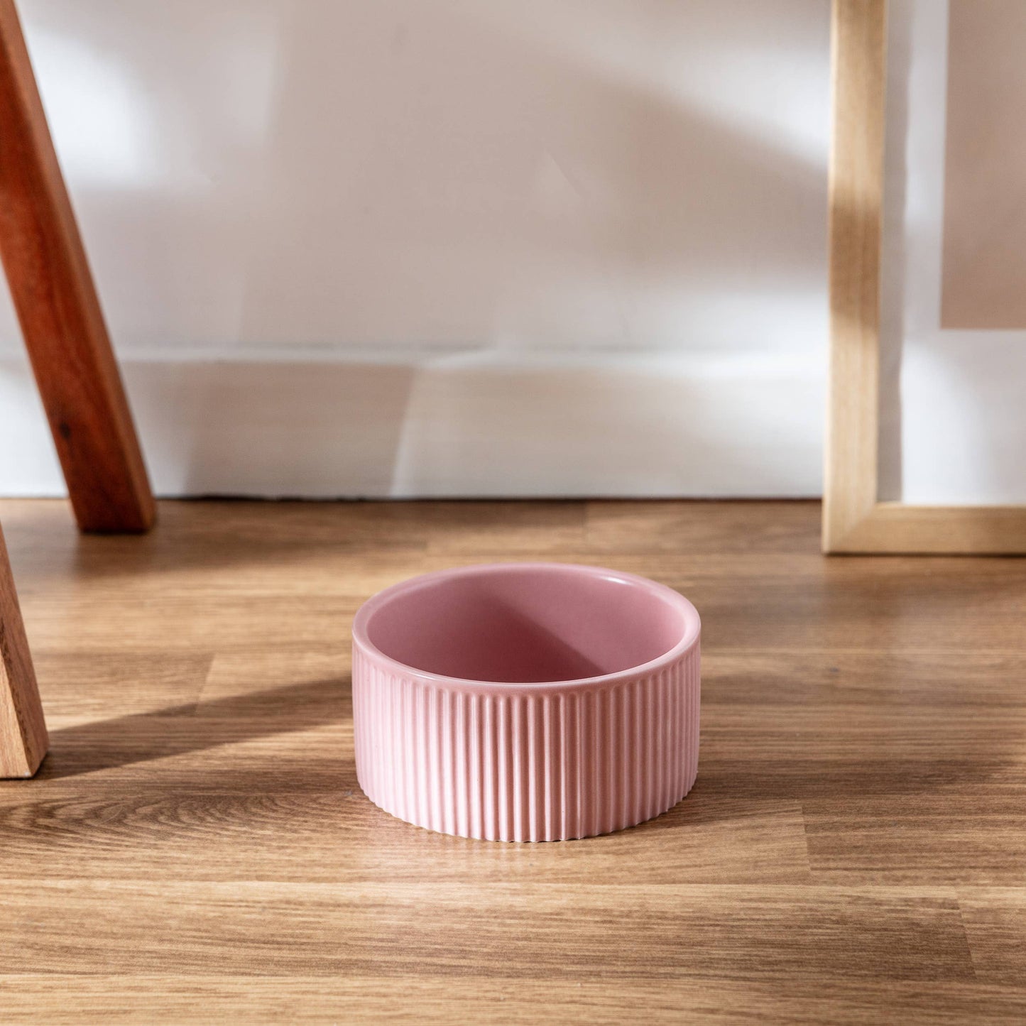 jardin ribbed pet bowl collection – modern matte exterior