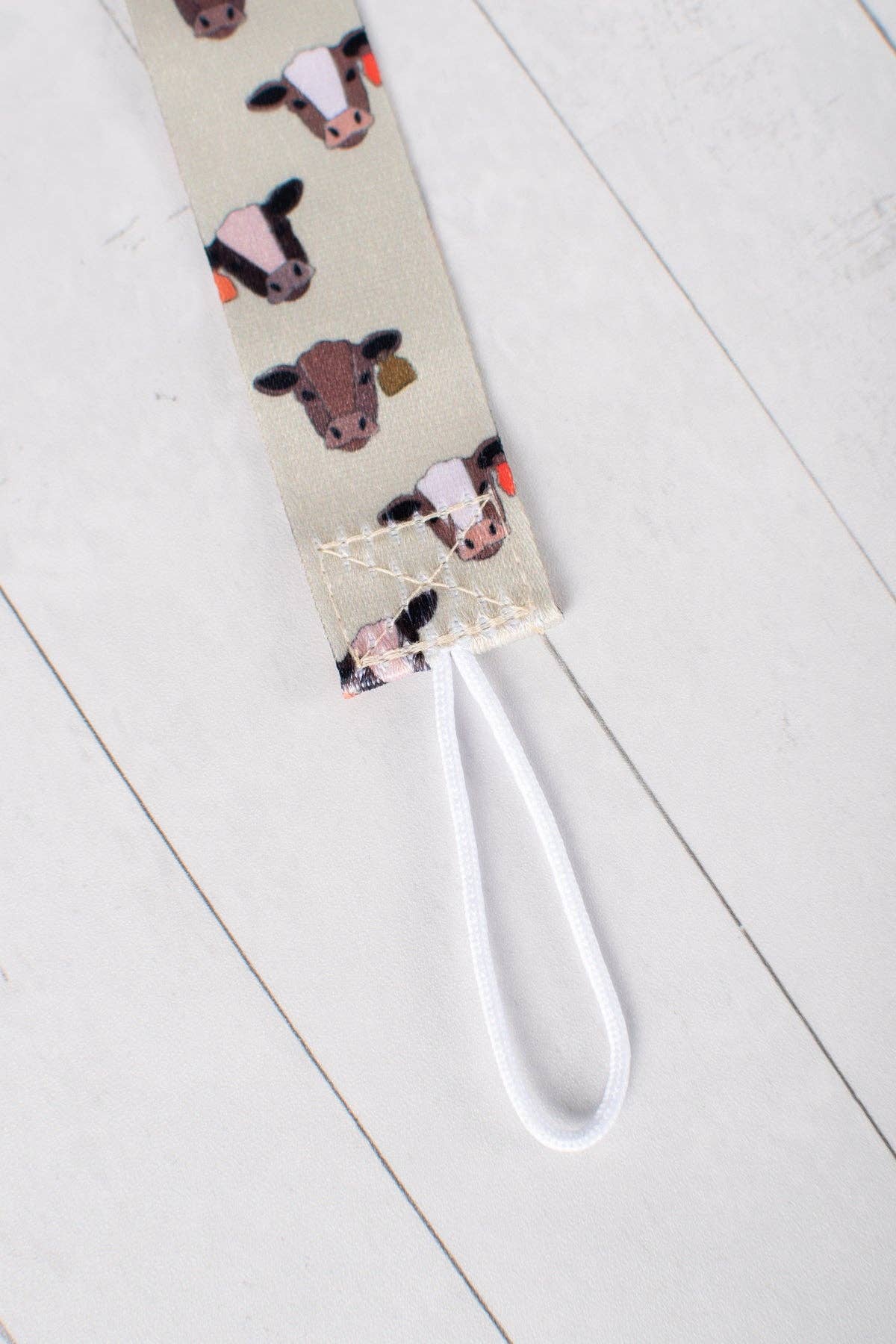 cattle buddies paci clip