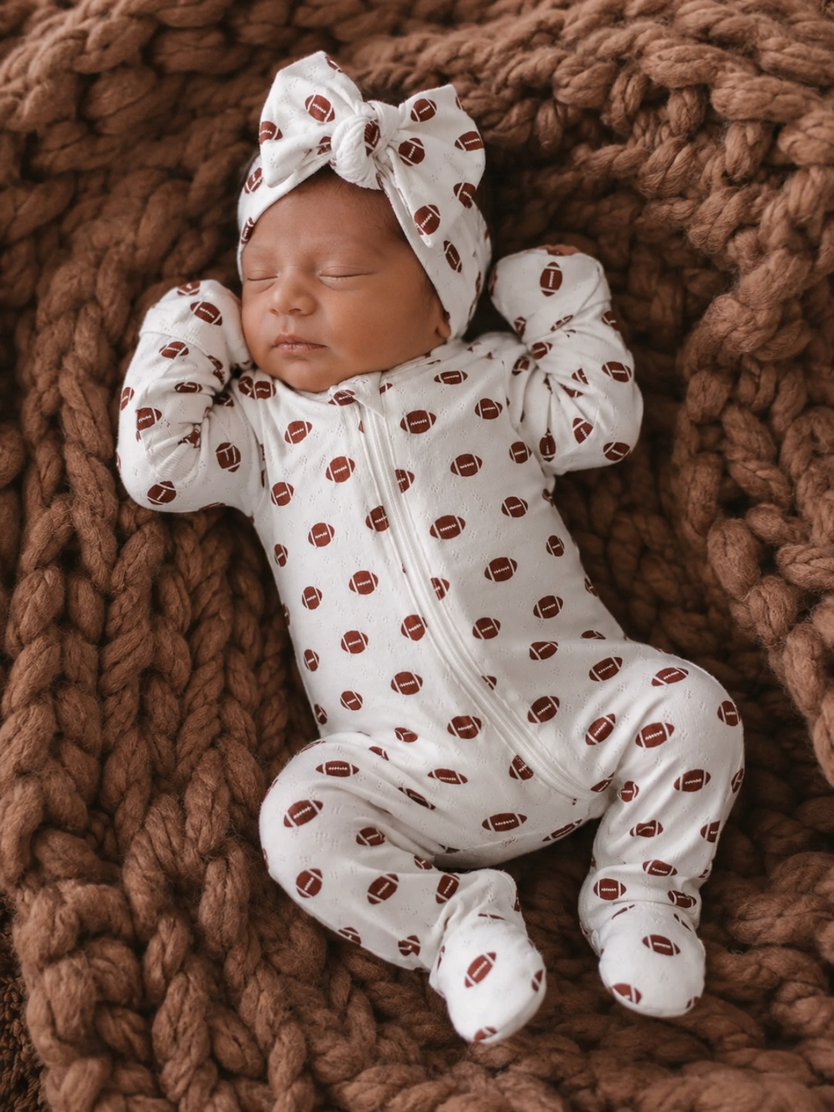 football / organic pointelle 2-way zip footie
