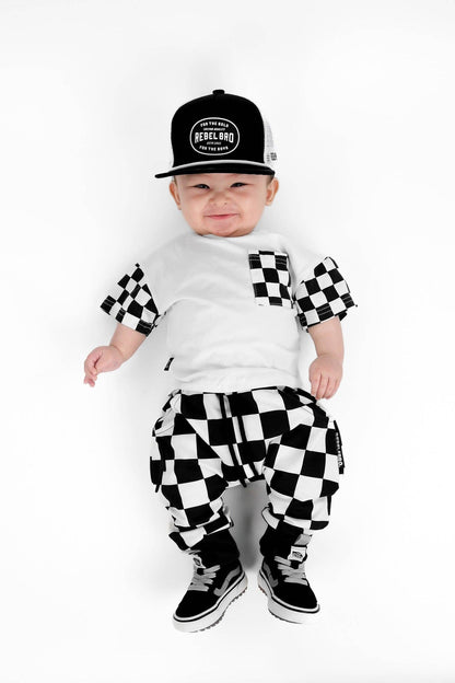 the basic rebel jogger in venice